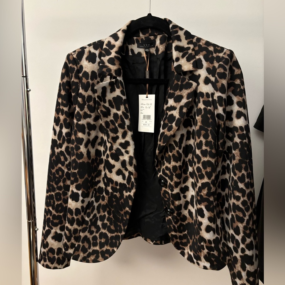 Melanie Lyne Blazer - NWT